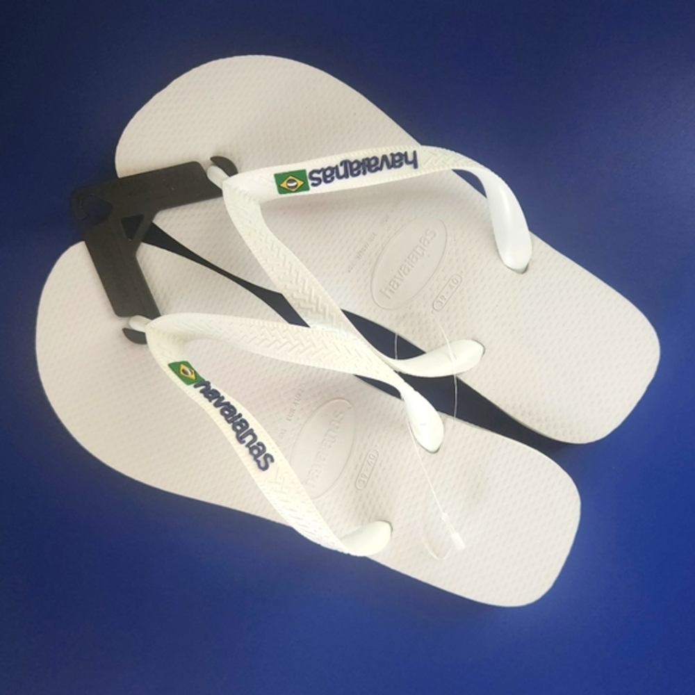 NWT Men's Brazilian Havaianas White Flip-flops